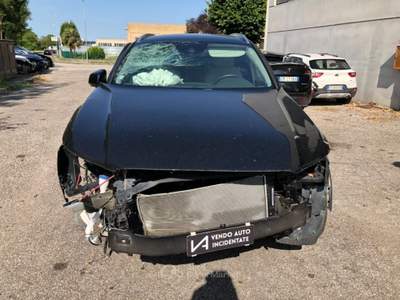 Volvo XC40 T4 GEARTRONIC MOMENTUM Nero usata Megliadino San Vitale