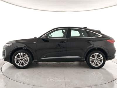 Audi Q5 Q5 sportback 40tdi mhev+ s line edition quattro 204cv s-tronic Nero usata San Zeno Naviglio