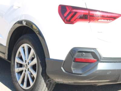 Audi Q3 SPB 35 TDI S tronic S line edition Bianco usata Lecce