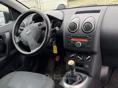 Nissan Qashqai DPF MOTORE NUOVO GARANTITO 12 MESI Nero usata Napoli