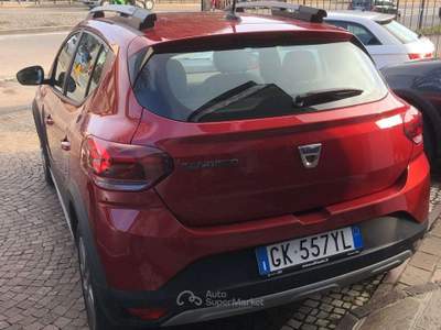 Dacia Sandero Sandero Stepway III 2021 Stepway 1.0 tce Comf. Rosso usata Desio