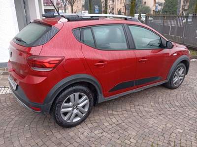 Dacia Sandero Sandero Stepway III 2021 Stepway 1.0 tce Comf. Rosso usata Desio