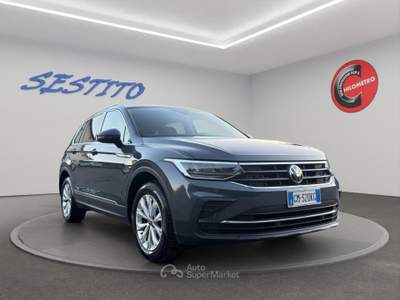 Volkswagen Tiguan  2.0 tdi Life 150cv dsg Grigio usata Cirò Marina