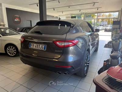 Maserati Levante Levante V6 D AWD Grandsport  184kw Grigio usata Terranuova Bracciolini