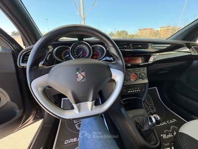 DS Automobiles DS 3 Ds DS3 3 1.4 HDi 70 Just Black Nero usata ALTAMURA