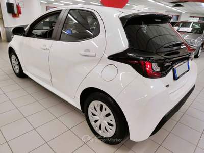 Toyota Yaris 1.5 Hybrid 115cv Active Automatica "SUPER PROMO" Bianco usata LEGNANO