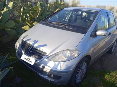 Mercedes-Benz Classe A Mercedes Classe A 180 CDI Elegance Grigio usata Bari