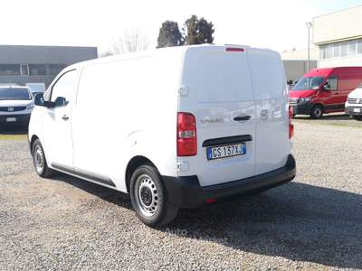 Opel Vivaro 1.5 Diesel 100cv S&S L2H1 Enjoy Bianco usata Reggio nell'Emilia