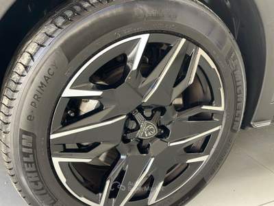 Peugeot 5008 Hybrid 145 e-DCS6 Allure *Promo* usata Sava