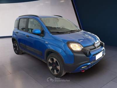 Fiat Panda Panda III 2021 Cross Panda 1.0 firefly hybrid Garmin s&s 70cv 5p.ti Nero usata Torino