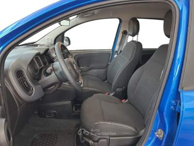 Fiat Panda Panda III 2021 Cross Panda 1.0 firefly hybrid Garmin s&s 70cv 5p.ti Nero usata Torino