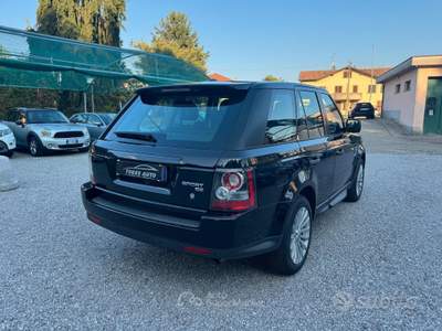 Land Rover Range Rover Sport Range Sport 3.0 SDV6 SE Nero usata Bulgarograsso