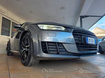 Audi TT Roadster 2.0 TDI ultra Design usata Pompei