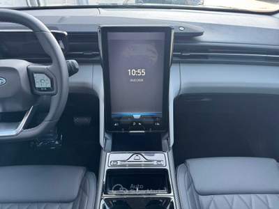 Ford Explorer Explorer-E Extended Range Explorer Premium 286 Cv Grigio usata Cassola