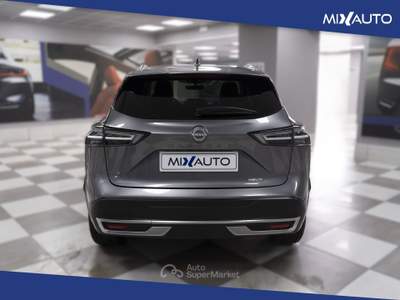 Nissan Qashqai 1.3 MHEV N-Connecta 2WD 158CV xtronic Grigio usata Latina