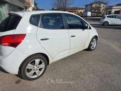 Kia Venga KIA Venga 1.6 CRDi VGT TX Commercianti Bianco usata Spilimbergo