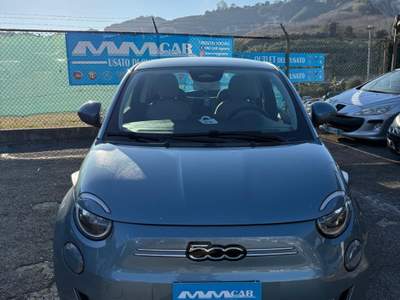 Fiat 500 Fiat 500e 3+1 La Prima Blu/Azzurro usata Pozzuoli