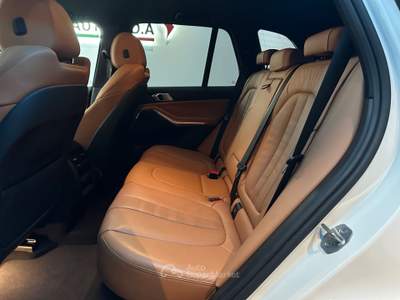 BMW X5 xDrive30d 48V Msport Bianco usata Prato
