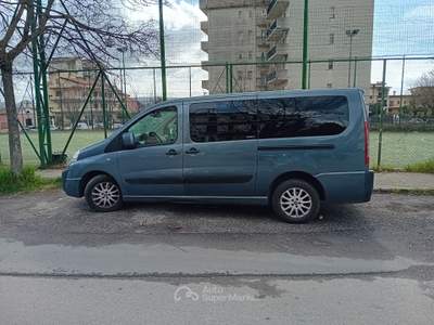 Fiat Scudo la vettura è con 9 posti Blu/Azzurro usata Castrovillari