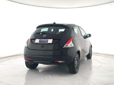 Lancia Ypsilon Ypsilon 1.0 firefly hybrid platino s&s 70cv camera Nero usata Ghedi