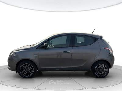 Lancia Ypsilon Ypsilon 1.0 firefly hybrid gold s&s 70cv Grigio usata Venezia