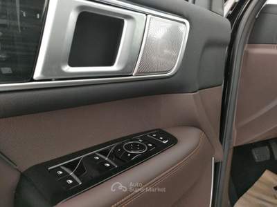 Foton Tunland G7 9 VGT Turbo DC 48V 8AT Ultra Nero usata Barletta