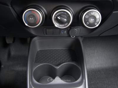 Toyota Aygo 1.0 VVT-i 72 CV 5 porte Active KM Zero Bianco usata Cologno Monzese
