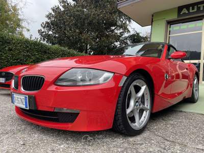 BMW Z4 Z4 Crimson Red Roadster 2.0i Manuale Sport Pack Rosso usata Nave