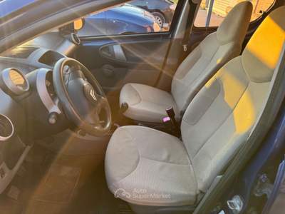 Peugeot 107 5p. Plaisir Blu/Azzurro usata LUCERA