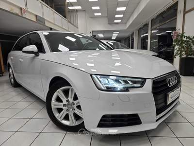 Audi A4 122 CV S tronic Design Bianco usata Rovigo