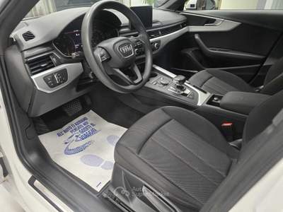 Audi A4 122 CV S tronic Design Bianco usata Rovigo