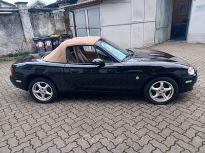 Mazda MX-5 1.6i 16V cat   CAPOTE NUOVA Nero usata Torino
