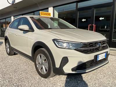 Volkswagen Taigo DSG Life Beige usata Tricesimo