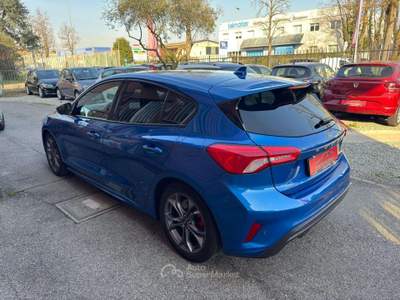 Ford Focus 1.5 ecoblue 120cv ST-Line Co-pilot auto Blu/Azzurro usata Cernusco sul Naviglio