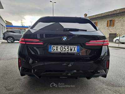 BMW Serie 5 520d 520 520d Touring 48V xdrive MSport Pro auto Nero usata Gubbio