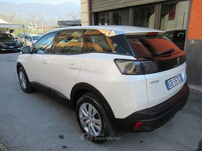 Peugeot 3008 S&S Allure Bianco usata Striano