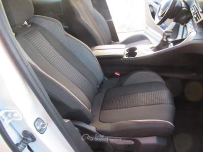 Peugeot 3008 S&S Allure Bianco usata Striano