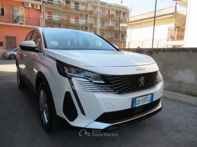 Peugeot 3008 S&S Allure Bianco usata Striano
