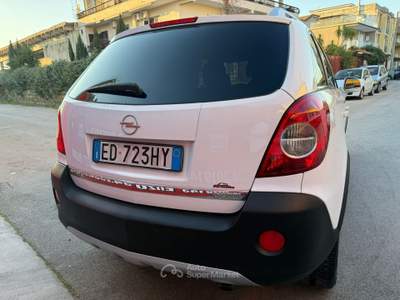 Opel Antara 4x2 Edition Plus - 2010 Bianco usata Giugliano in Campania