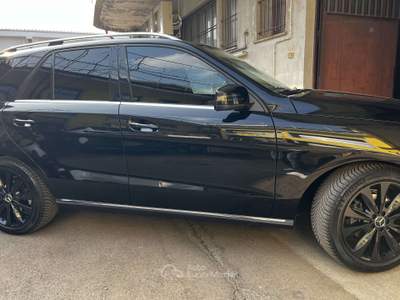 Mercedes-Benz Classe G Classe M - W166 bt Sport c/xeno 4matic  AMG PACK Nero usata Sesto San Giovanni