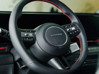 Hyundai Kona 1.6 HEV Exellence my26 Grigio usata Castenaso