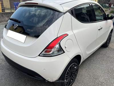Lancia Ypsilon 1.0 70cv Gold - NO VINCOLI! Bianco usata Almese