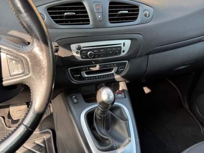 Renault Scénic Renault Scenic X-Mod 1.5 dci - NEOP. - NAV. - GARANTITO - usata ARGELATO