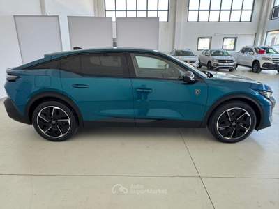 Peugeot 408 Plug-in Hybrid 225 e-EAT8 GT Blu/Azzurro usata Alba