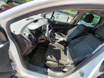Opel Meriva Meriva II 2010 1.3 cdti ecoflex Elective 95cv Bianco usata Gubbio