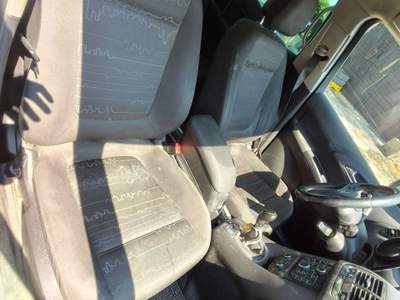 Opel Meriva Meriva II 2010 1.3 cdti ecoflex Elective 95cv Bianco usata Gubbio