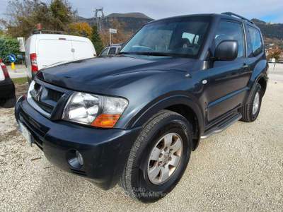 Mitsubishi Pajero 3p 3.2 tdi 16v di-d usata Gubbio