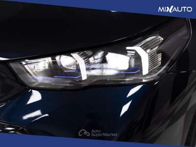 BMW Serie 5 530d Futura d Touring 48V xDrive Auto Nero usata Latina