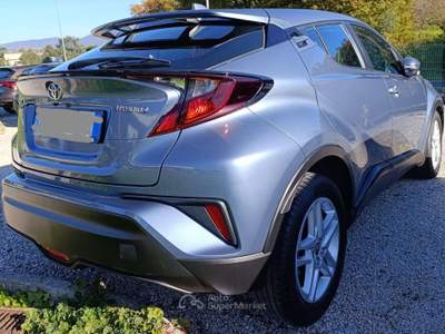 Toyota C-HR C-HR I 2020 1.8h Active e-cvt Blu/Azzurro usata Bracciano