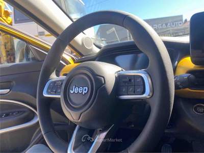 Jeep Avenger 1.2 Turbo Summit Giallo usata Pinerolo
